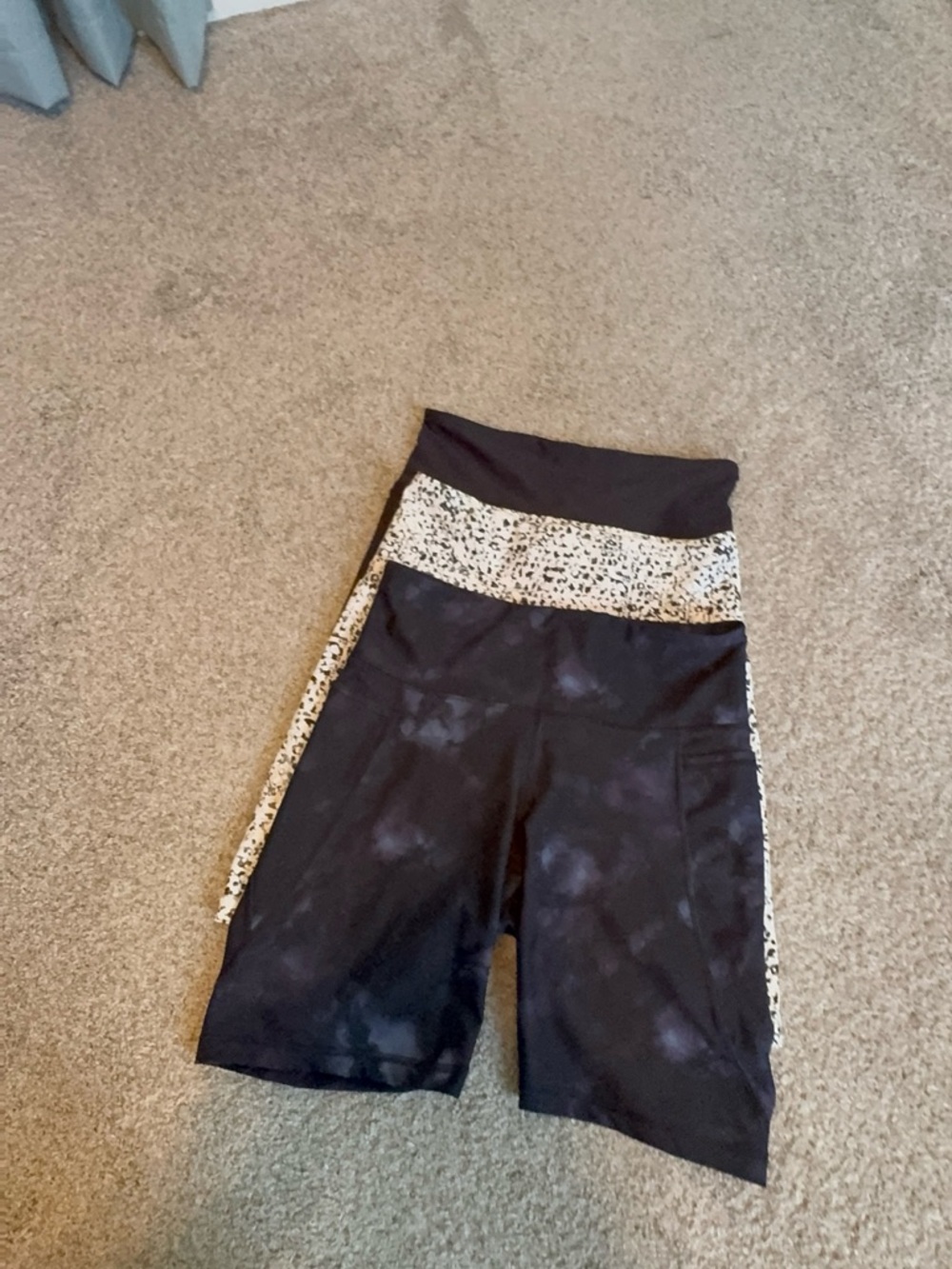 Bike shorts for Shari - Picture 2 of 2